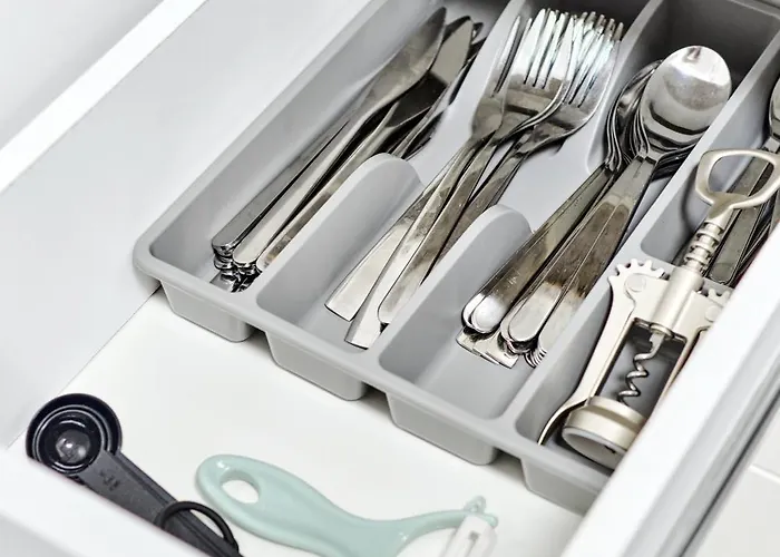 Apartamento Calle Pola De Siero 38 , Two Bedroom Near Locos With Large Terrace And Air Conditioning In Every Room, Torrevieja