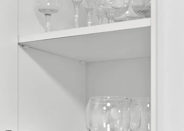 Calle Pola De Siero 38 , Two Bedroom Near Locos With Large Terrace And Air Conditioning In Every Room, *