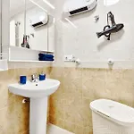 Апартаменты Calle Pola De Siero 38 , Two Bedroom Near Locos With Large Terrace And Air Conditioning In Every Room, *