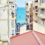 Апартаменты Calle Pola De Siero 38 , Two Bedroom Near Locos With Large Terrace And Air Conditioning In Every Room, *