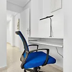 Апартаменты Calle Pola De Siero 38 , Two Bedroom Near Locos With Large Terrace And Air Conditioning In Every Room, Торевьиа