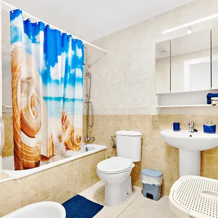 Apartament Calle Pola De Siero 38 , Two Bedroom Near Locos With Large Terrace And Air Conditioning In Every Room, *