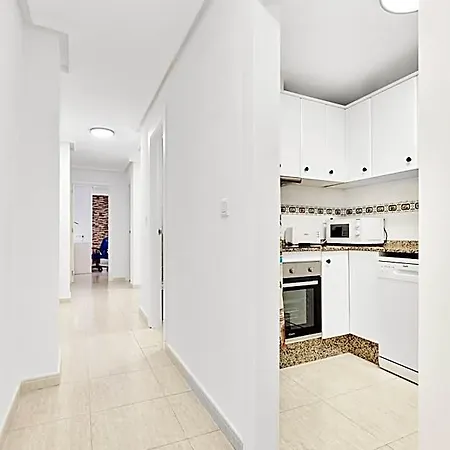 Calle Pola De Siero 38 , Two Bedroom Near Locos With Large Terrace And Air Conditioning In Every Room, *