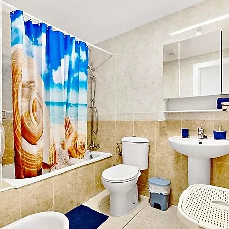 Calle Pola De Siero 38 , Two Bedroom Near Locos With Large Terrace And Air Conditioning In Every Room, * Torrevieja